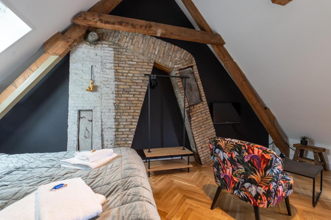 Stadslogement Hoogend Sneek Eksteriør bilde